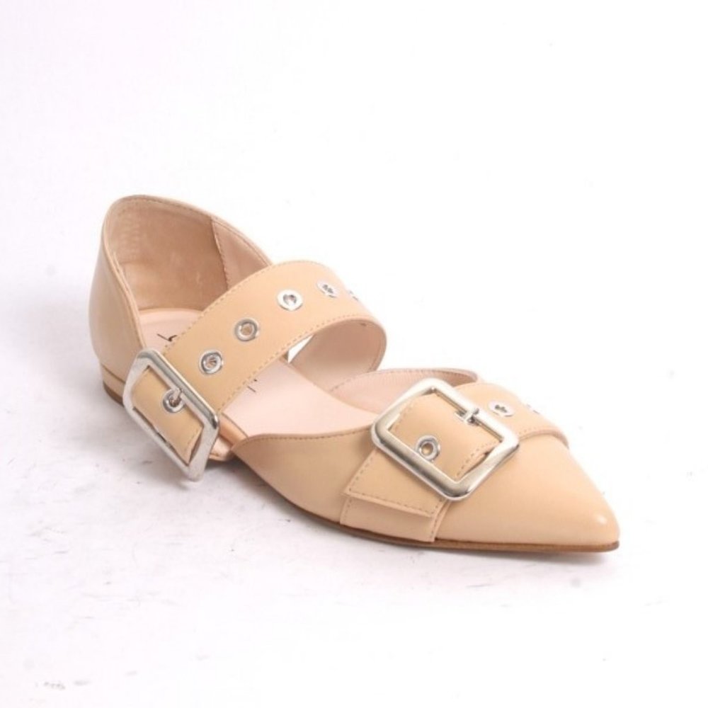 ITALIAN Beige Leather Buckles Pointy Flat Shoes